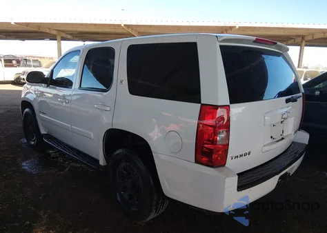 2008 Chevrolet Tahoe Hybrid z USA, uszkodzony, nr VIN 1GNFK13588R222012